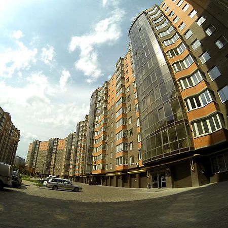 Naberezhnaya Roshen Apartment Vinnytsia Exterior photo