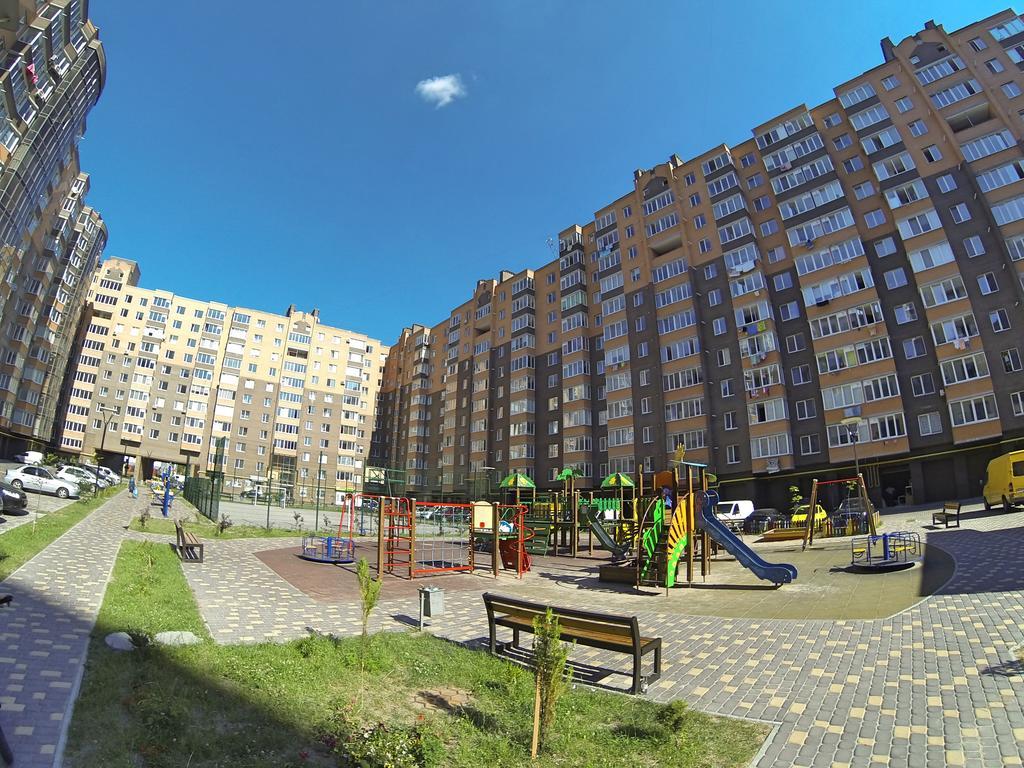 Naberezhnaya Roshen Apartment Vinnytsia Exterior photo